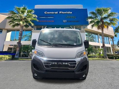 Used 2025 RAM ProMaster 2500 w/ U-Haul Equipment Group FWD image 3
