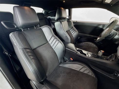 Used 2023 Dodge Challenger SRT Hellcat w/ Driver Convenience Group image 25