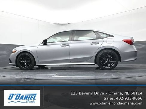 Used 2024 Honda Civic Sport image 10