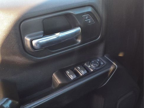 Used 2022 Chevrolet Silverado 1500 Custom Trail Boss w/ Safety Confidence Package image 10