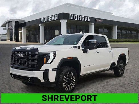 New 2025 GMC Sierra 2500 Denali Ultimate image 3