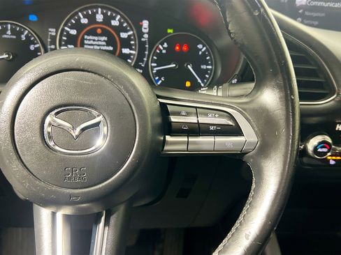 Used 2022 MAZDA MAZDA3 s image 19