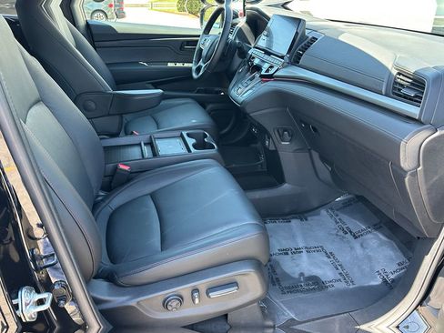 Used 2025 Honda Odyssey Sport-L image 6