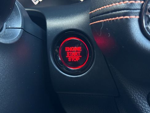 Certified 2023 Honda HR-V Sport image 32