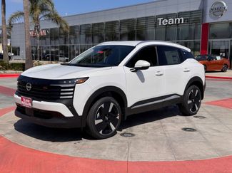 New 2025 Nissan Kicks SR video 4