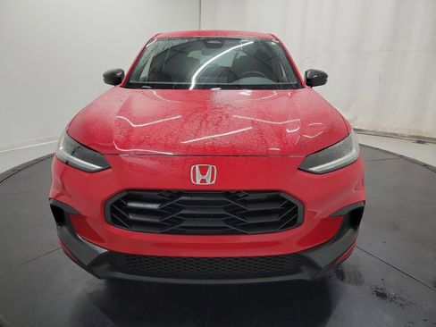 Certified 2025 Honda HR-V Sport image 2