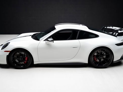 Used 2024 Porsche 911 GT3 image 17