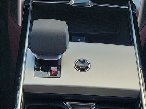 New 2026 Land Rover Range Rover SE image 20