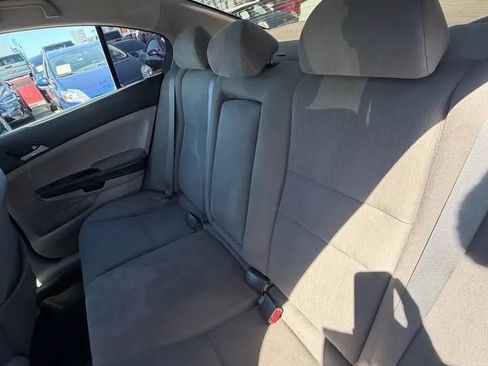 Used 2011 Honda Accord LX image 8