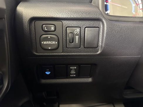 Used 2019 Toyota 4Runner SR5 Premium AWD/4WD image 20