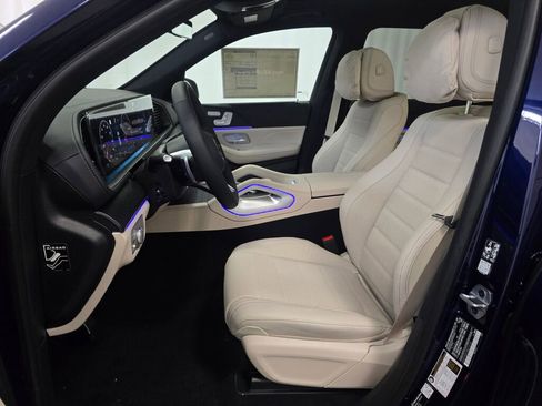 New 2026 Mercedes-Benz GLS 450 4MATIC image 12