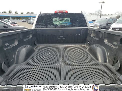 Certified 2019 Chevrolet Silverado 1500 LT w/ All Star Edition image 23