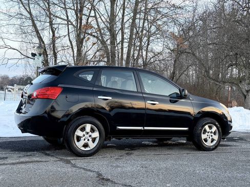 Used 2011 Nissan Rogue S image 5