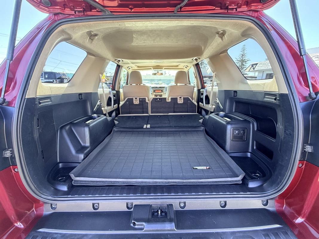 Used 2012 Toyota 4Runner SR5 w/ Convenience Pkg AWD/4WD image 19