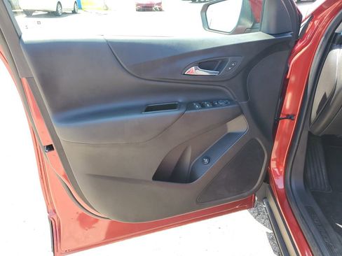 Certified 2024 Chevrolet Equinox LT FWD image 22