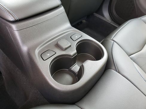 Used 2019 Chevrolet Volt Premier w/ Driver Confidence II Package FWD image 13