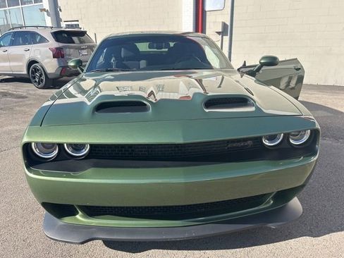 Used 2021 Dodge Challenger SRT Hellcat image 21