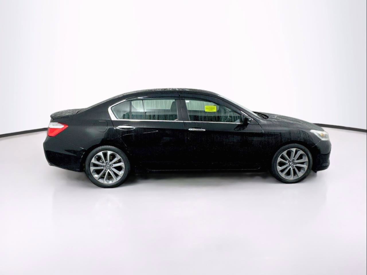 Used 2015 Honda Accord Sport image 11