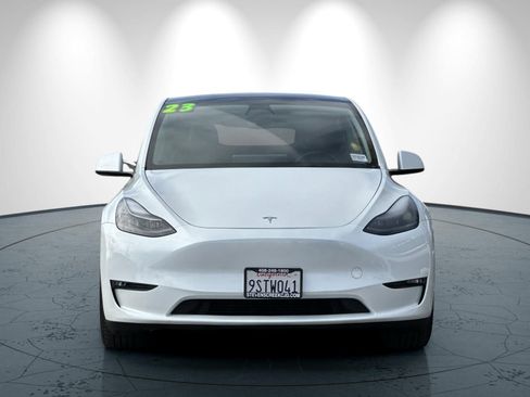Used 2023 Tesla Model Y Performance AWD/4WD image 9