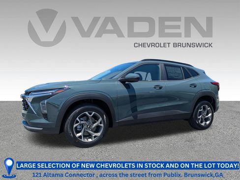 New 2026 Chevrolet Trax LT FWD image 1