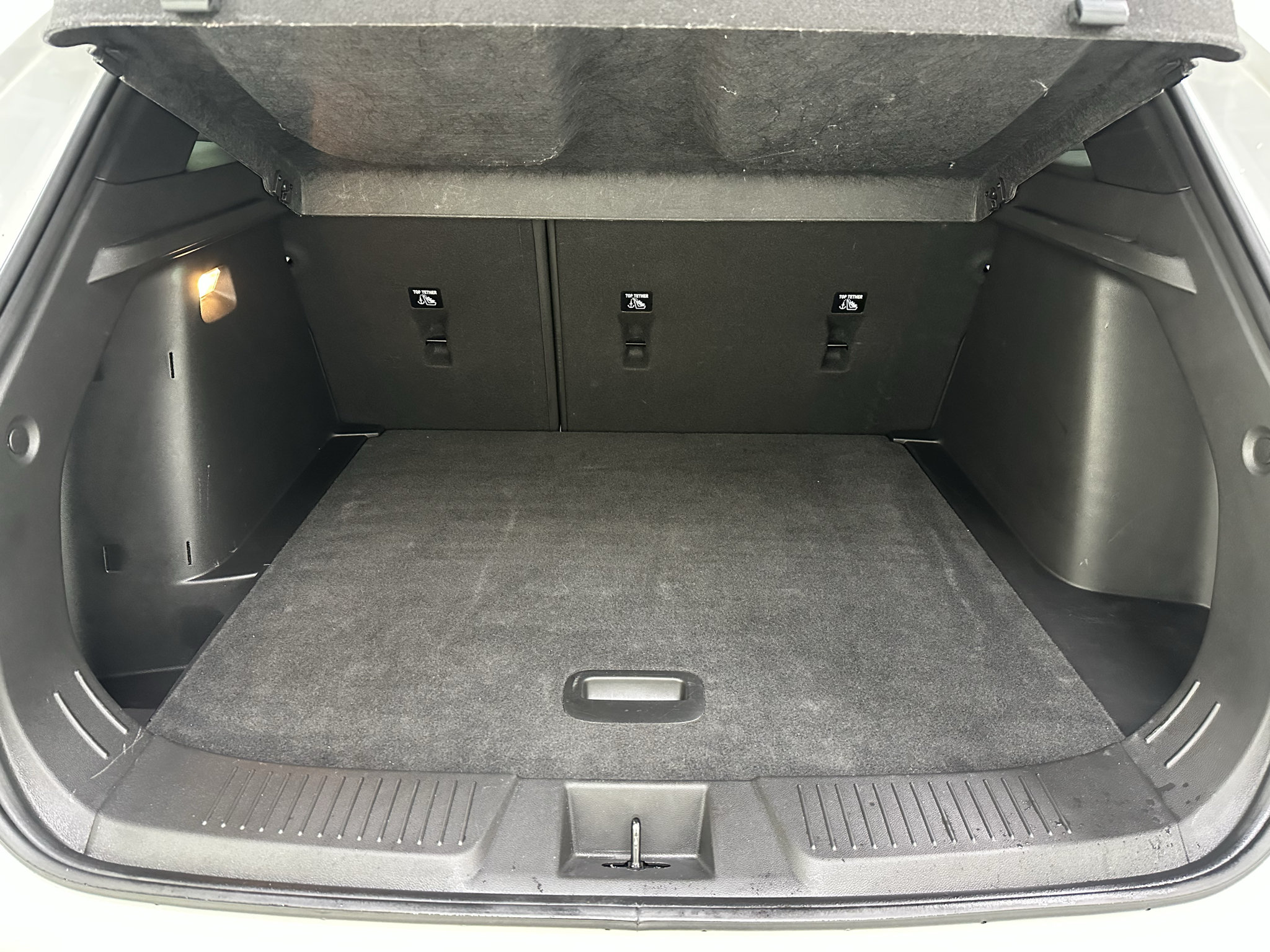 Used 2025 Chevrolet Trax RS w/ Sunroof Package FWD image 11