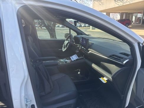 New 2026 Toyota Sienna Limited image 11