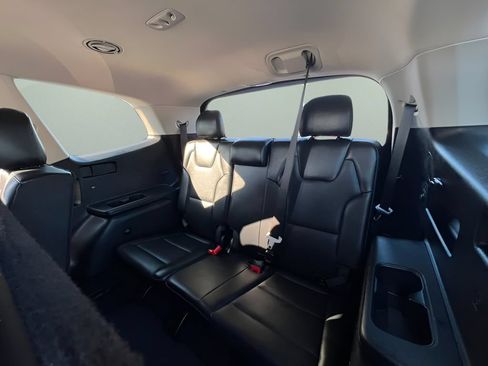 Used 2022 Kia Telluride LX AWD/4WD image 19