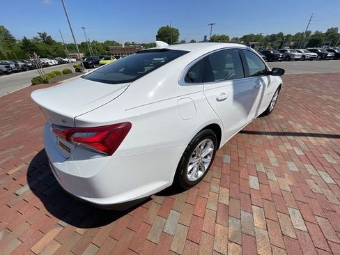 Used 2022 Chevrolet Malibu LT FWD image 33