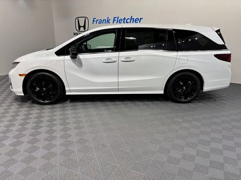 New 2026 Honda Odyssey Sport-L image 3