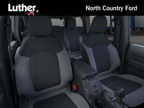 New 2025 Ford Bronco 4-Door image 10