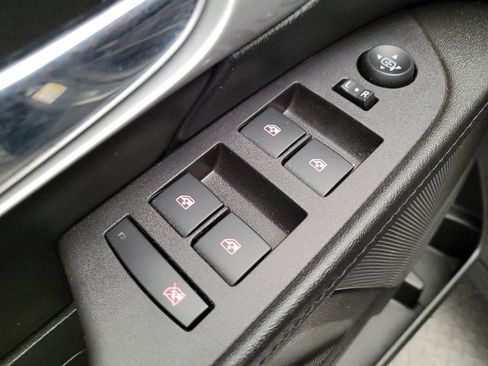 Used 2017 GMC Terrain SLE FWD image 27