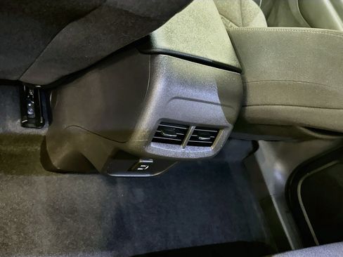 Used 2024 Chevrolet Equinox LT AWD/4WD image 28
