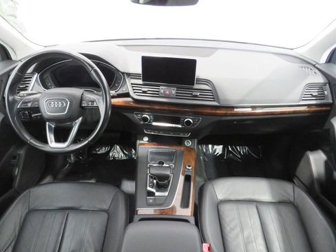 Used 2018 Audi Q5 2.0T Premium Plus w/ Premium Plus Package AWD/4WD image 16