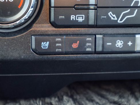 Used 2018 Ford F350 Lariat w/ Lariat Ultimate Package image 8