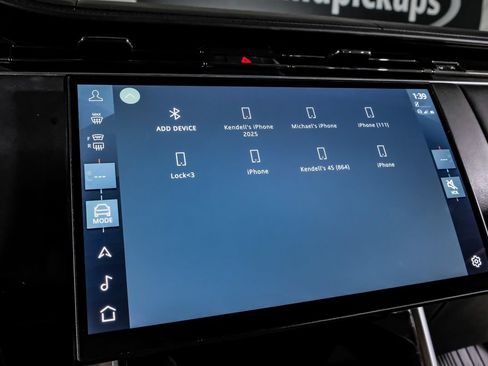 Used 2024 Land Rover Range Rover SE AWD/4WD image 25