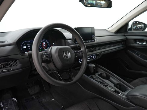 Used 2023 Honda Accord LX image 22