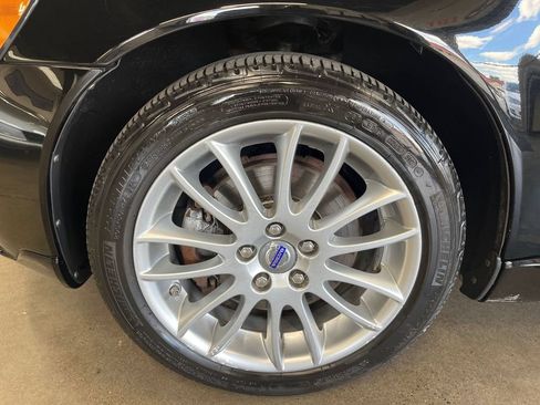 Used 2010 Volvo S40 2.4i FWD image 24