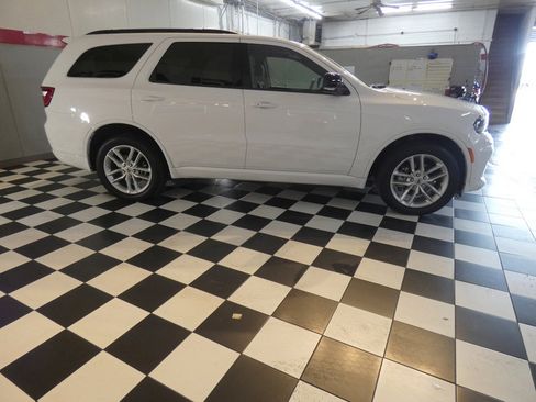 Used 2024 Dodge Durango GT image 4