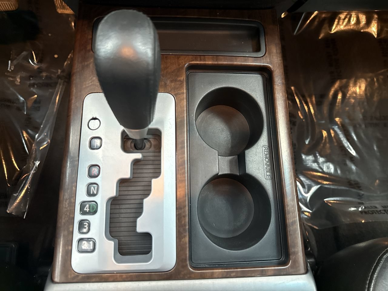 Used 2009 Nissan Titan LE AWD/4WD image 21