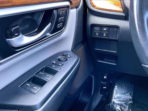 Used 2021 Honda CR-V EX-L image 31