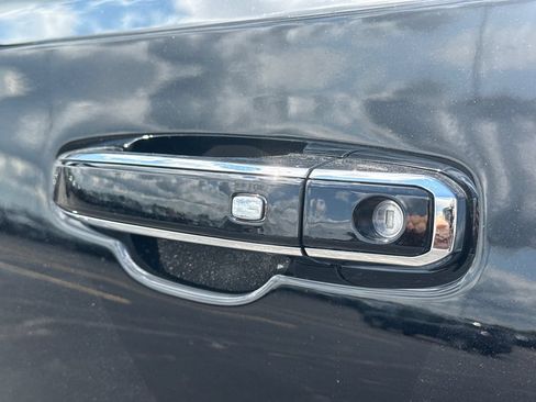 New 2026 GMC Yukon XL Denali w/ Advanced Technology Package AWD/4WD image 13