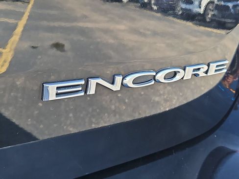 Used 2021 Buick Encore Preferred FWD image 8