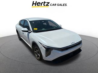 Used 2025 Kia K4 LXS video 1