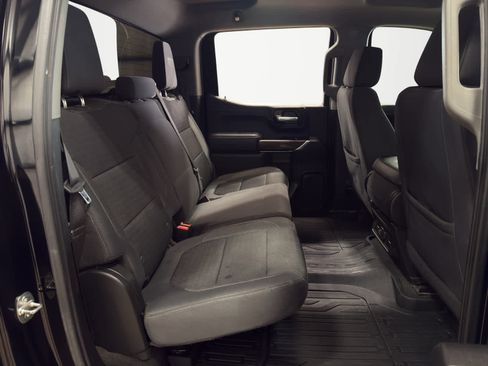 Used 2019 GMC Sierra 1500 SLE w/ SLE Value Package image 28