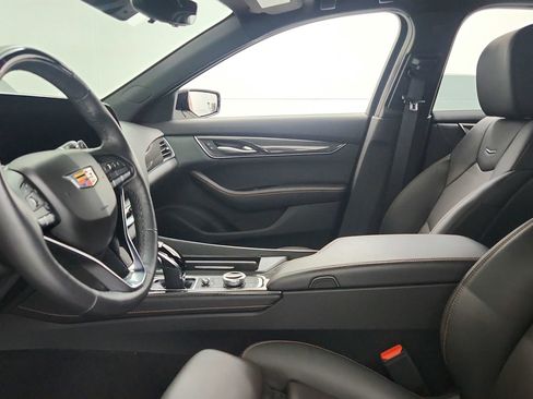 Certified 2025 Cadillac CT5 Sport w/ Technology Package AWD/4WD image 17