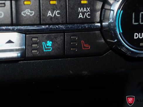 Used 2022 Ford F250 Lariat w/ Tremor Off-Road Package AWD/4WD image 56