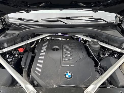 Used 2023 BMW X5 xDrive40i w/ Premium Package AWD/4WD image 35