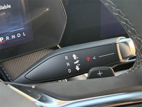 New 2026 Chevrolet Equinox LT image 17