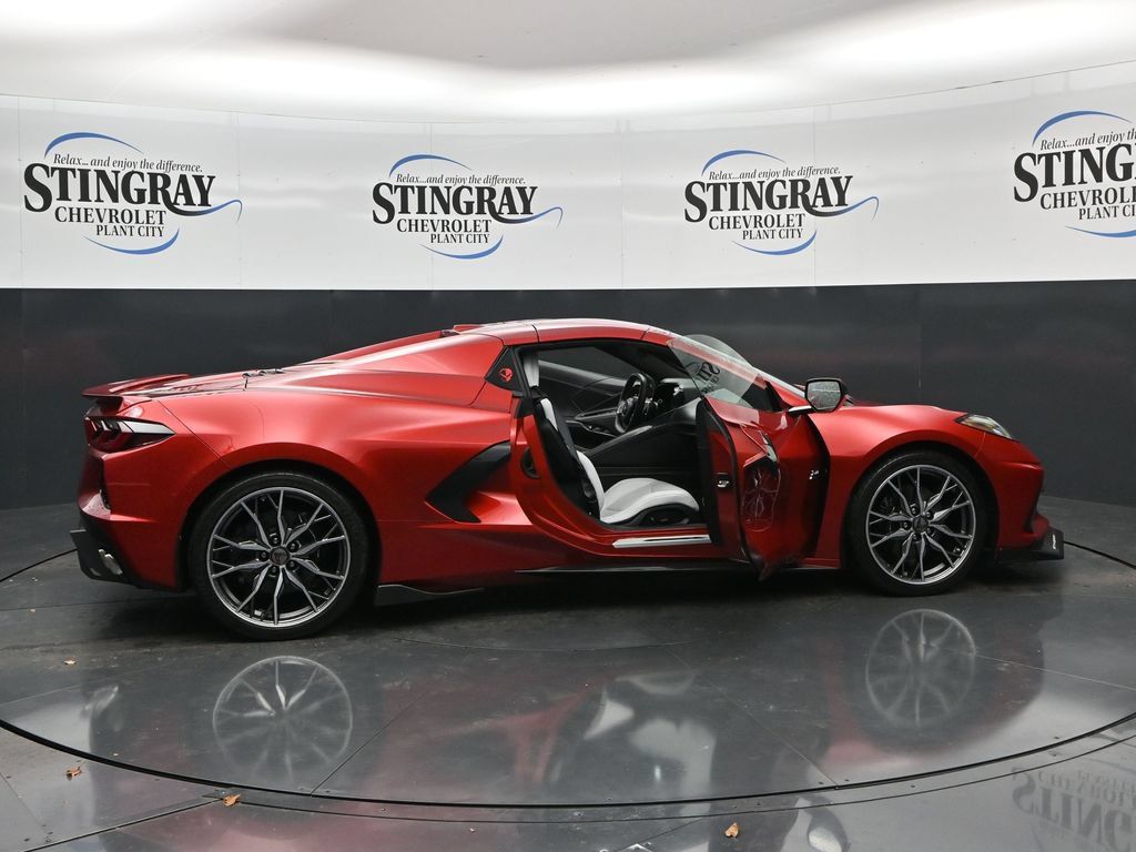 Used 2023 Chevrolet Corvette Stingray Convertible RWD image 36