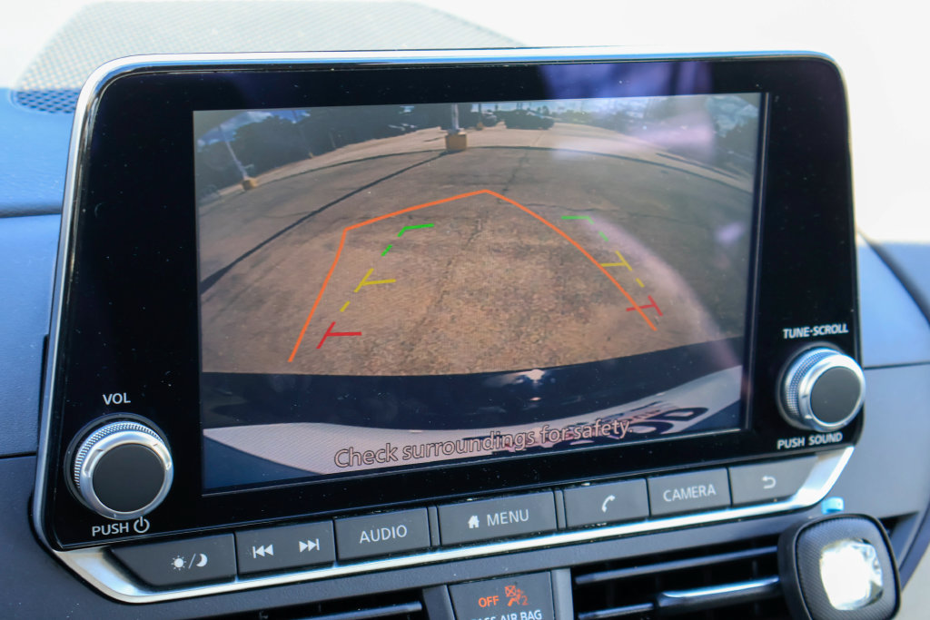 Used 2025 Nissan Altima 2.5 SV FWD image 4